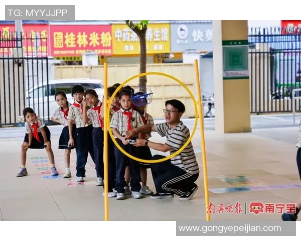 体态矫正课程:悟空体育为青少年量身打造的健康成长项目